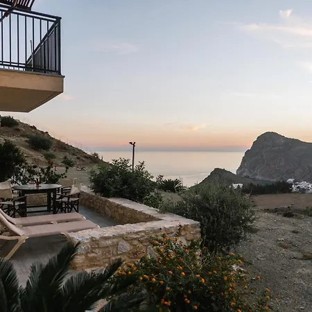Hideaway Southcrete Apartment Lentas Exterior photo