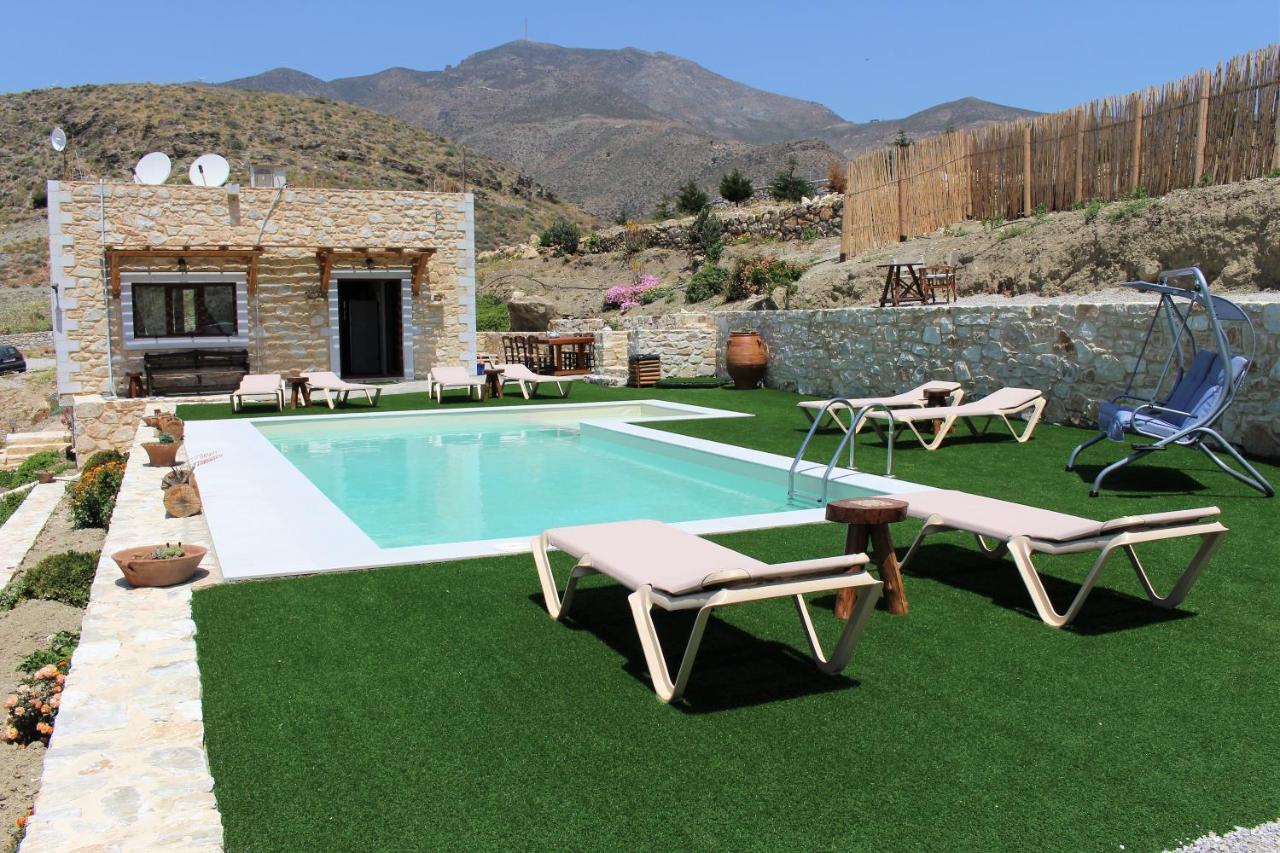 Hideaway Southcrete Léntas