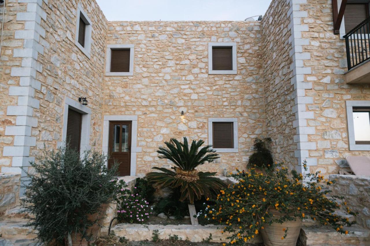 Hideaway Southcrete Apartment Lentas