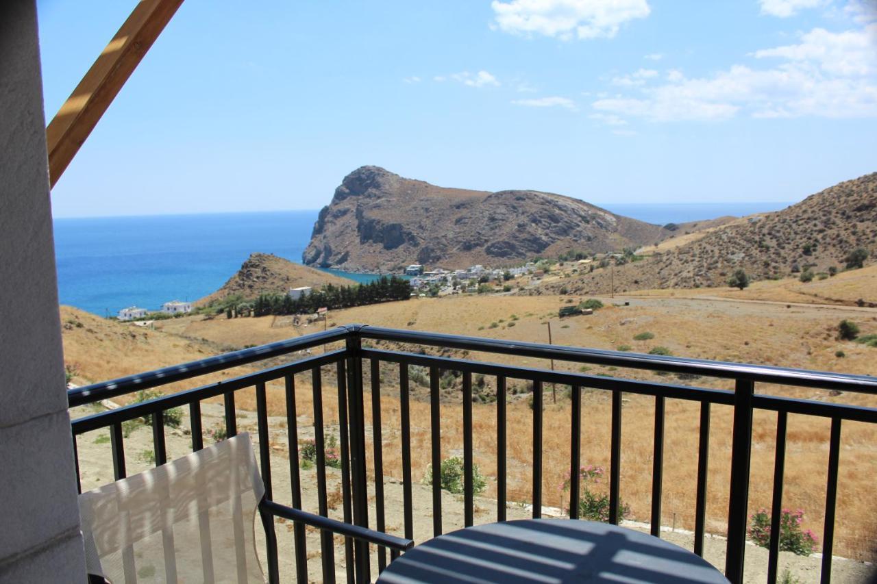 Hideaway Southcrete Lentas